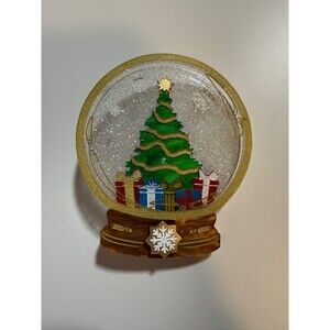 White Christmas Globe Brooch Daisy Jean Floral Acrylic Pin Snow Globe NO BOX/TAG